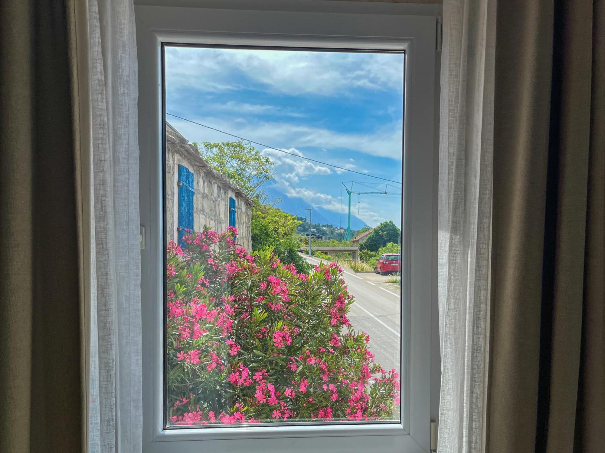 Old Stone House Klaric Apartment Brela Ngoại thất bức ảnh